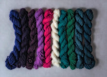 Load image into Gallery viewer, Cashmere Coloring Box