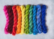 Load image into Gallery viewer, Cashmere Coloring Box