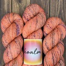 Load image into Gallery viewer, House Worsted