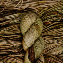 Load image into Gallery viewer, Priestess