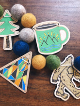 Load image into Gallery viewer, Woodsy Craft Co Garland Kits