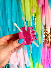 Load image into Gallery viewer, Knit Hair Claw