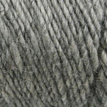 Load image into Gallery viewer, Lamb's Pride Worsted