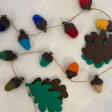Load image into Gallery viewer, Needle Felt Acorn Class
