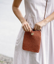 Load image into Gallery viewer, Crochet Raffia Pouch Kit
