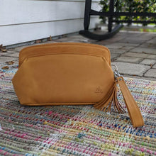 Load image into Gallery viewer, Leather Pouchette
